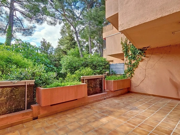 Appartement 2 pièces avec grande terrasse à Tamaris, La Seyne-sur-Mer