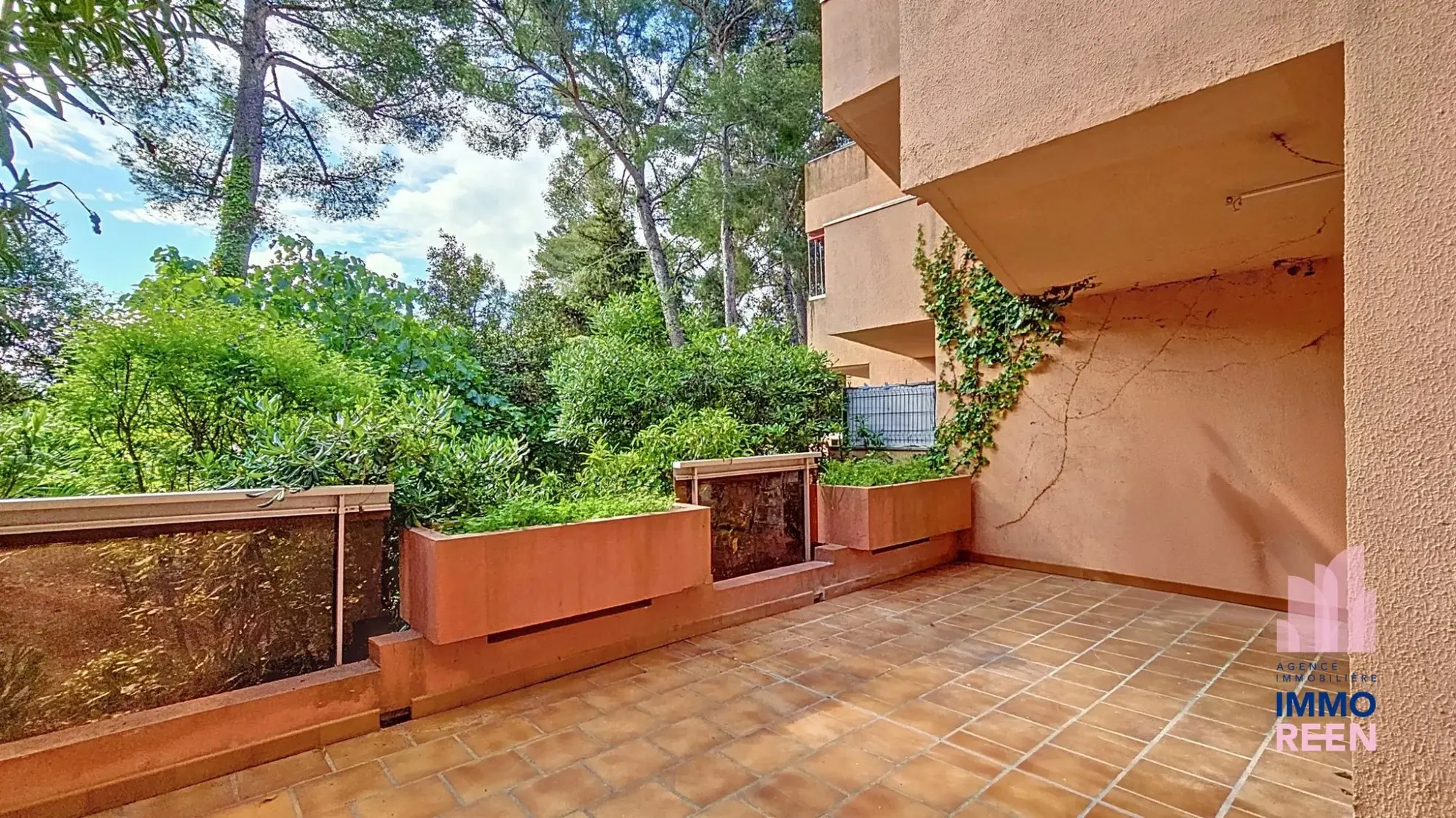 Appartement 2 pièces avec grande terrasse à Tamaris, La Seyne-sur-Mer 