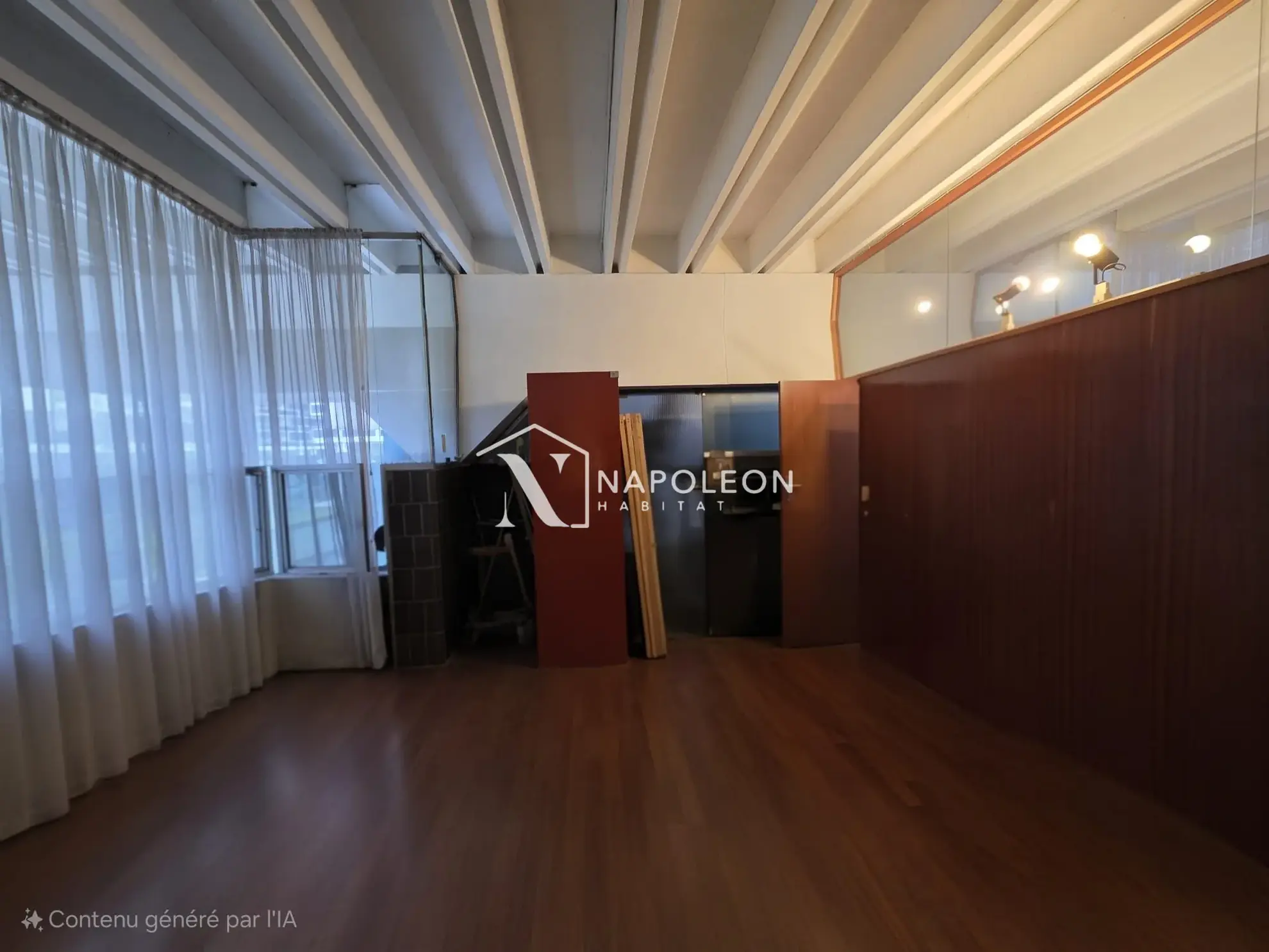 Bureau de 77 m² face à la mairie de Lille à vendre 