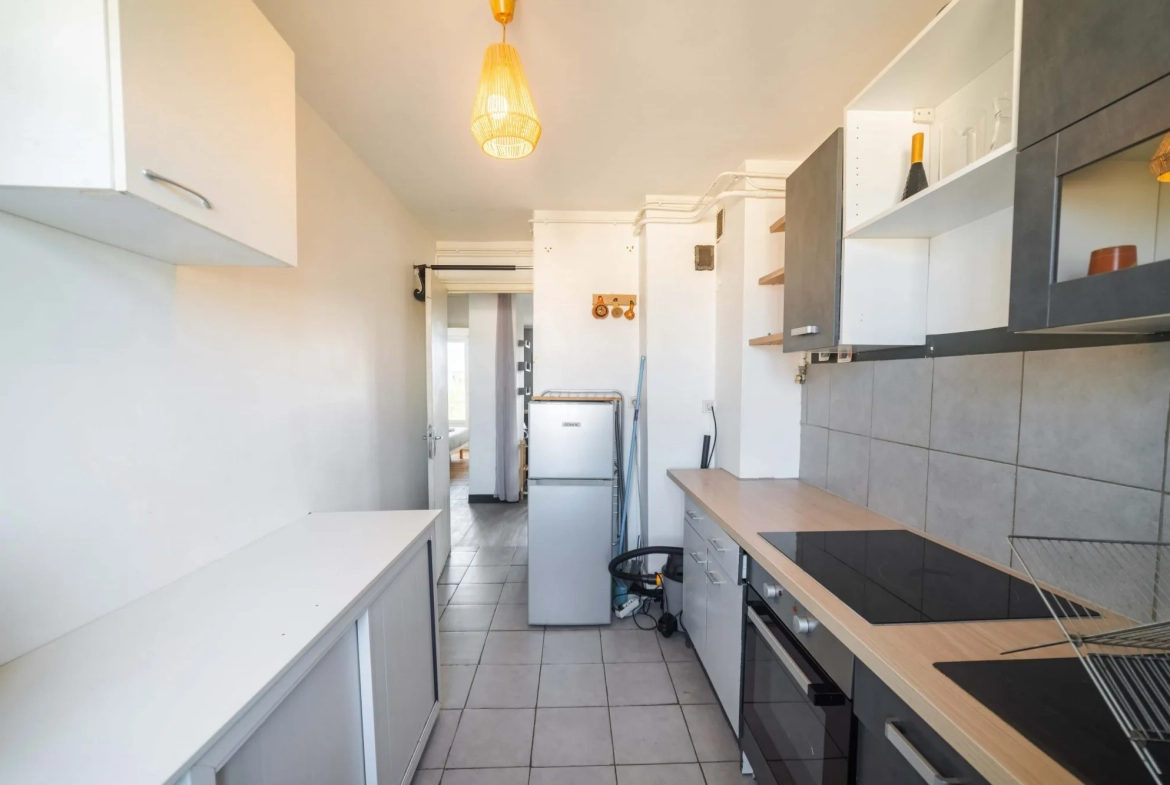 Appartement T3 à vendre à Marseille - Lumineux, balcon et cave 