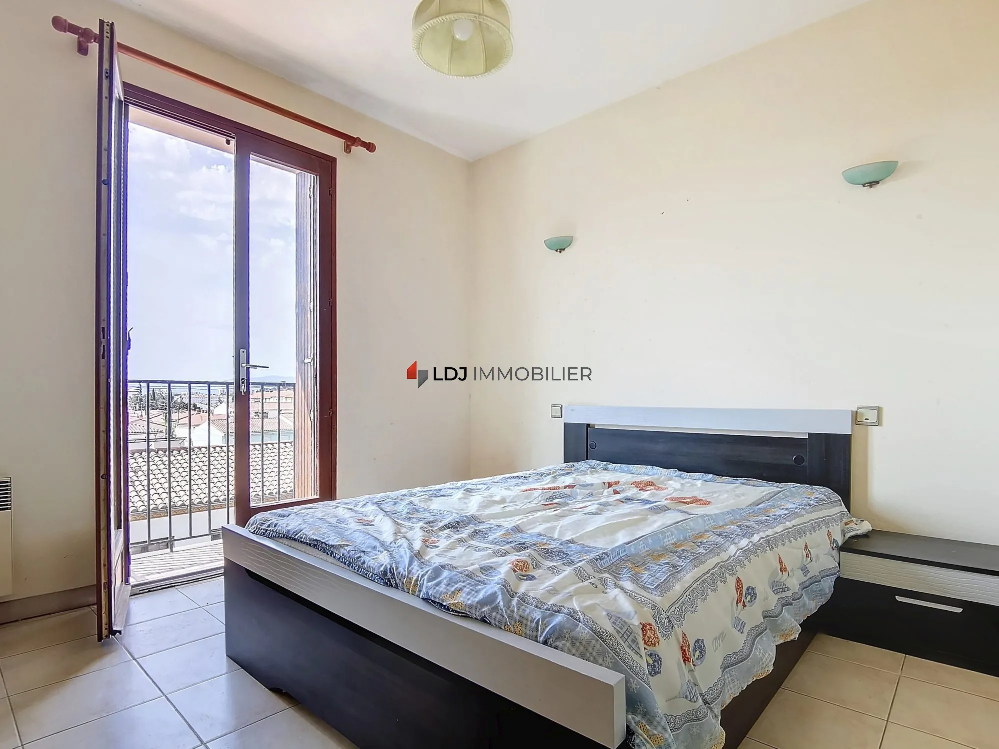 Appartement traversant 3 pièces avec balcon à Las Cobas à Perpignan 