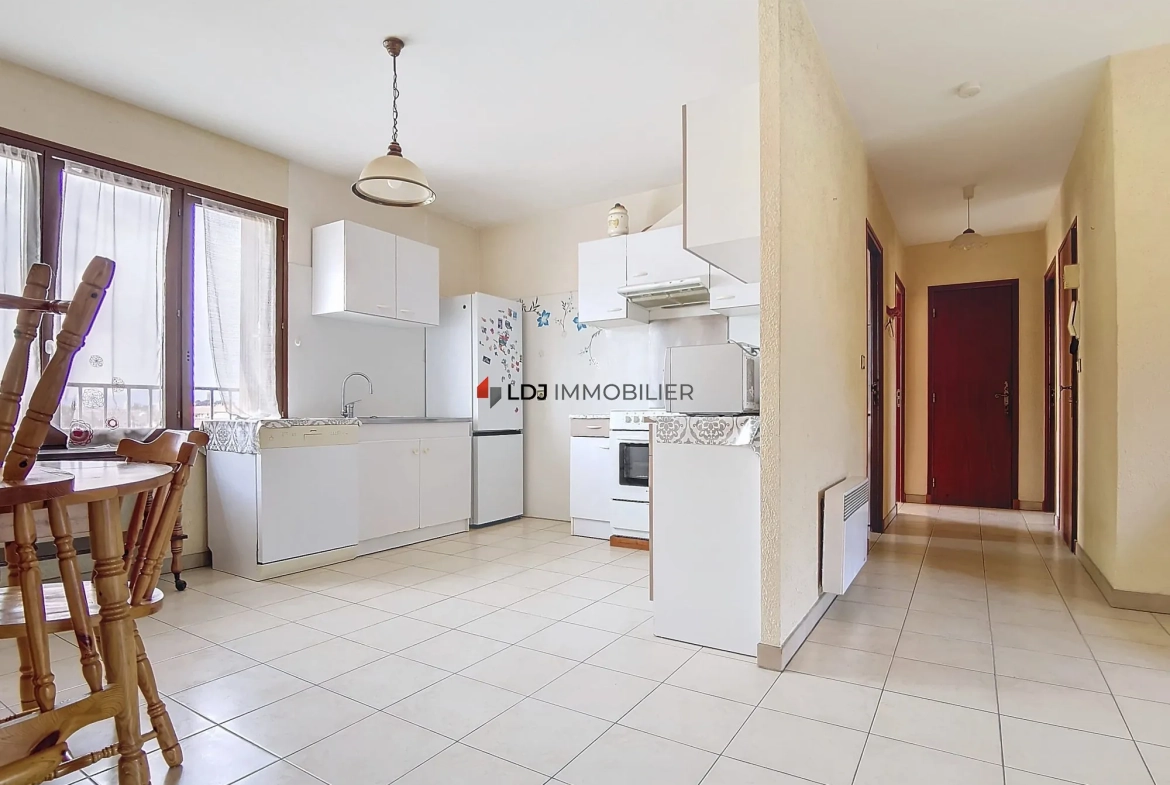 Appartement traversant 3 pièces avec balcon à Las Cobas à Perpignan 