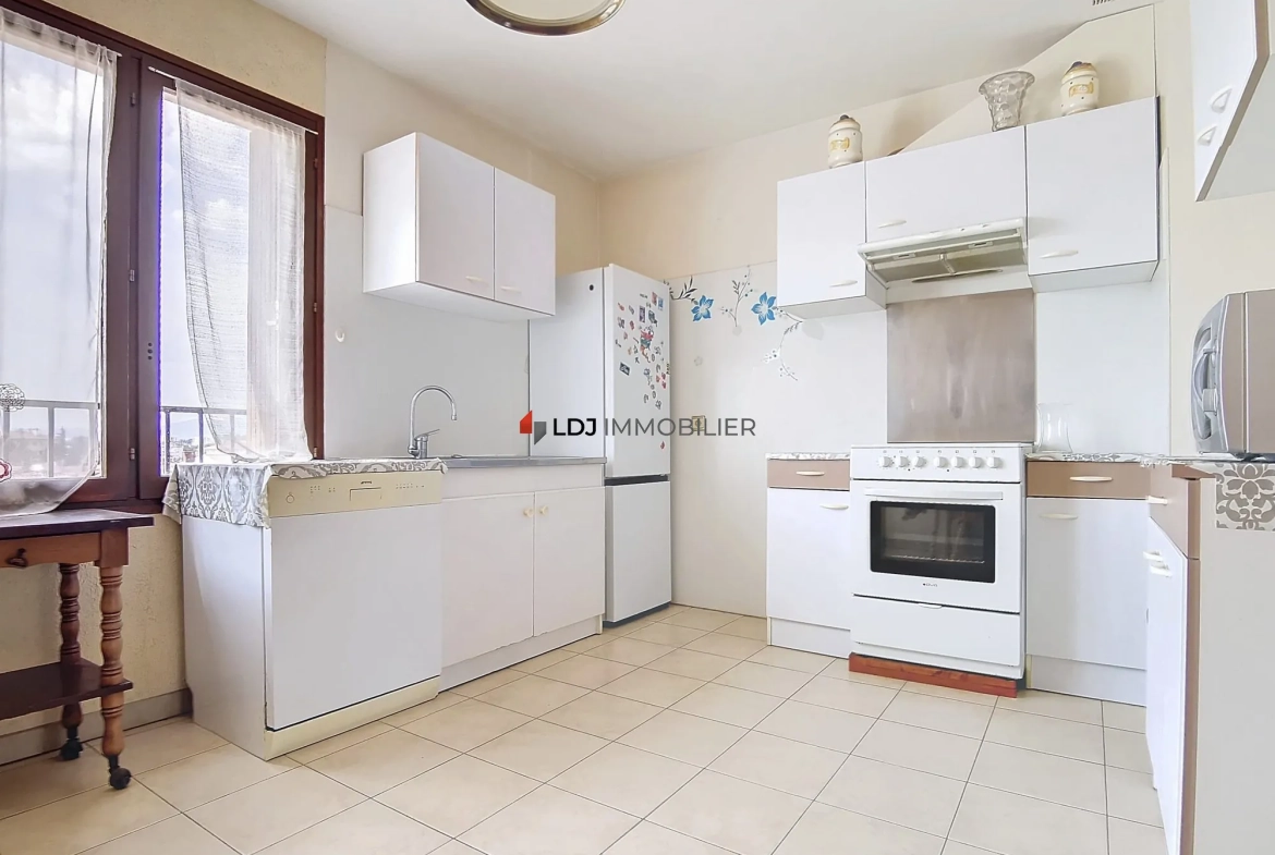 Appartement traversant 3 pièces avec balcon à Las Cobas à Perpignan 
