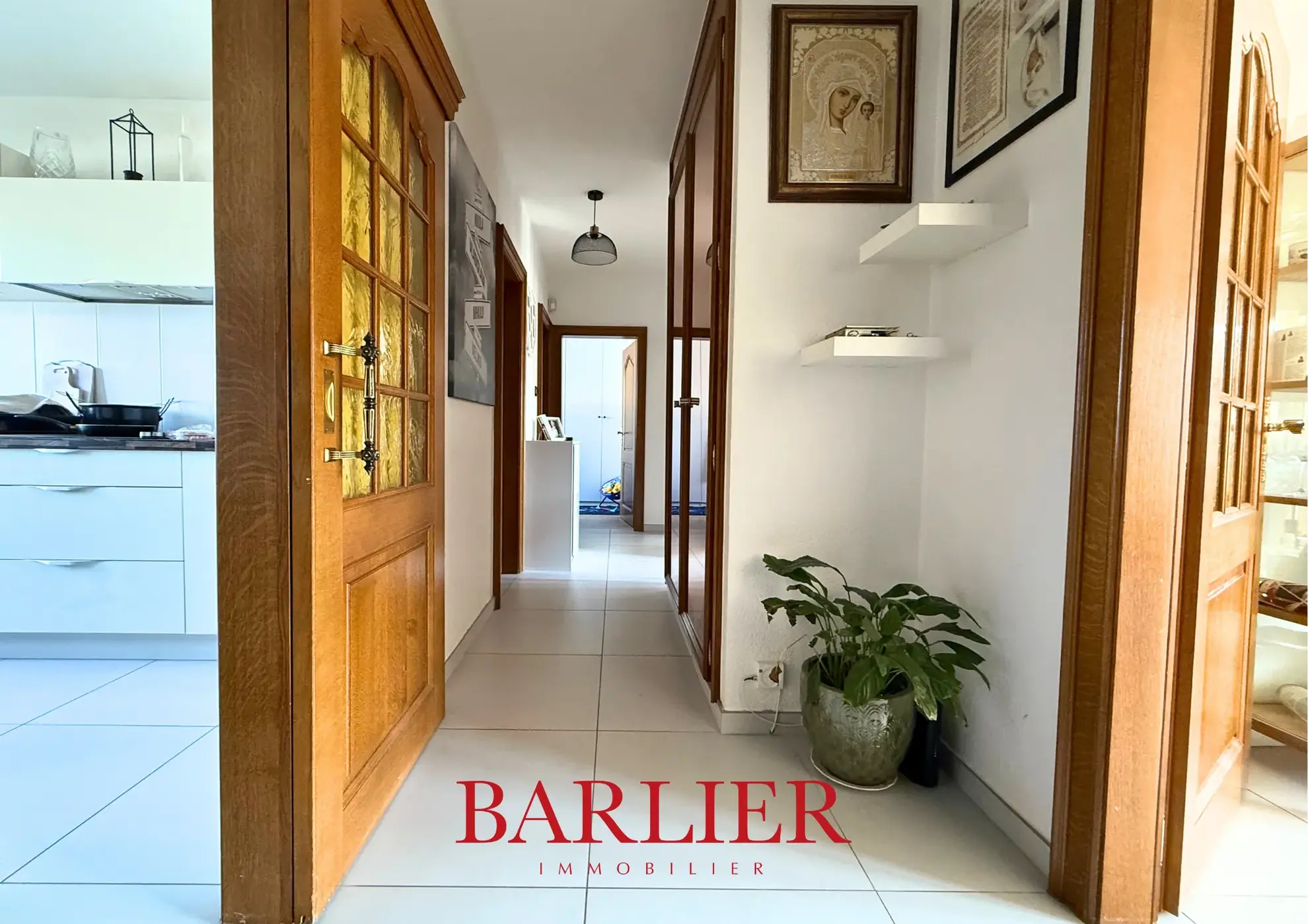 Appartement 4 pièces de 85 m² à Hoenheim avec balcon et parking 
