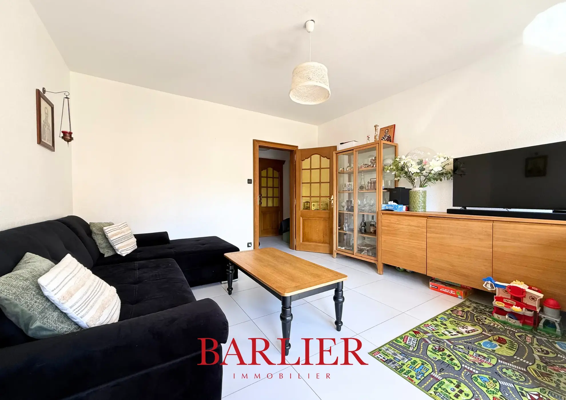 Appartement 4 pièces de 85 m² à Hoenheim avec balcon et parking 