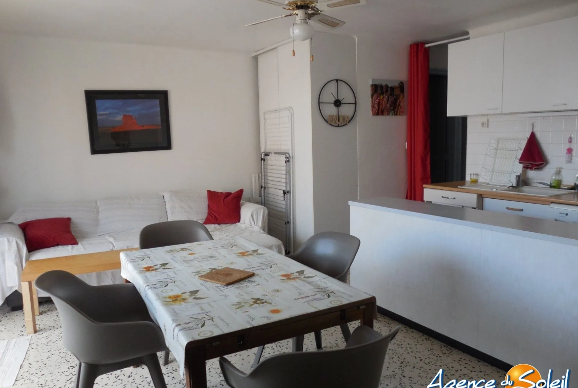 Appartement T2 bis à Port-la-Nouvelle avec balcon près de la plage 
