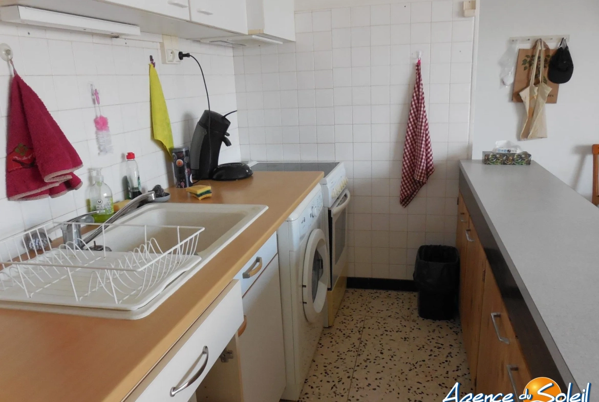 Appartement T2 bis à Port-la-Nouvelle avec balcon près de la plage 