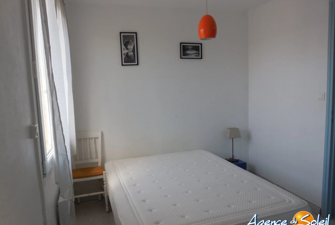 Appartement T2 bis à Port-la-Nouvelle avec balcon près de la plage 
