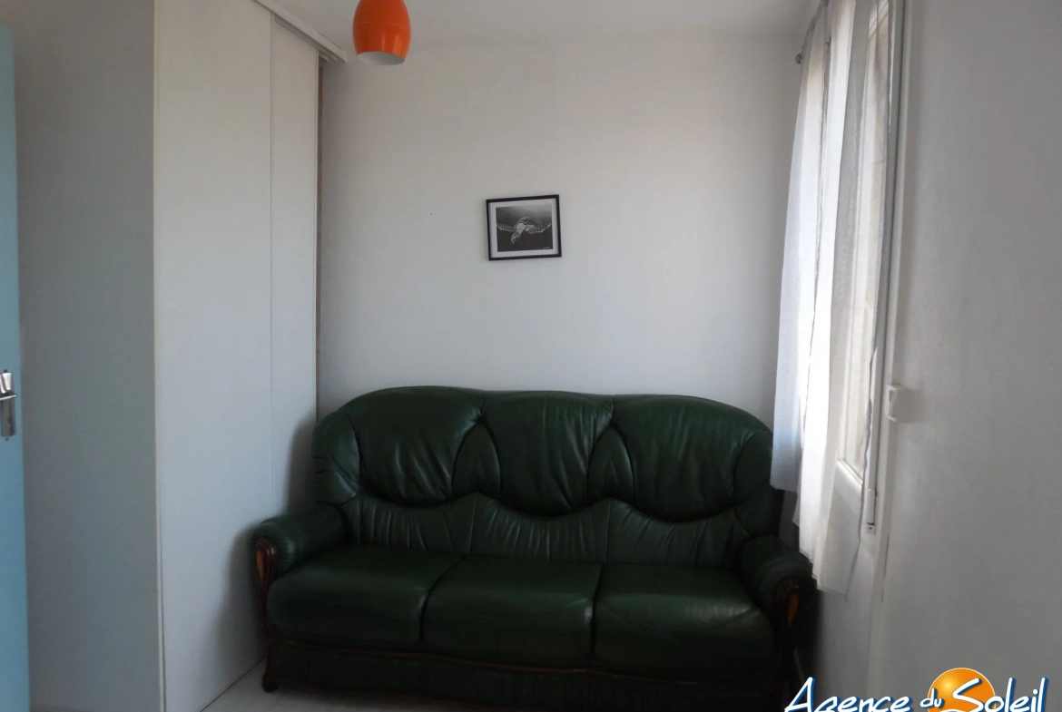 Appartement T2 bis à Port-la-Nouvelle avec balcon près de la plage 