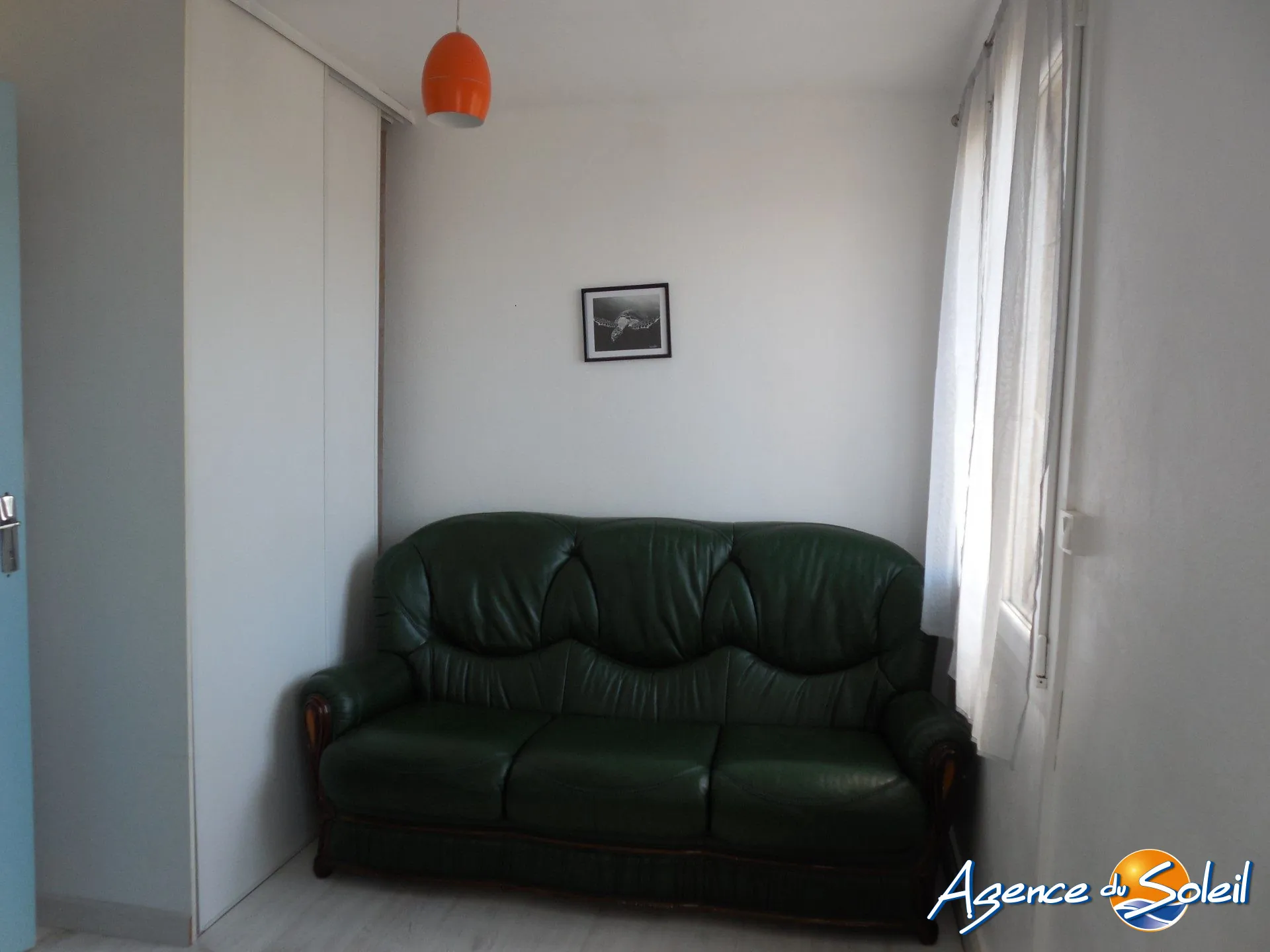 Appartement T2 bis à Port-la-Nouvelle avec balcon près de la plage 