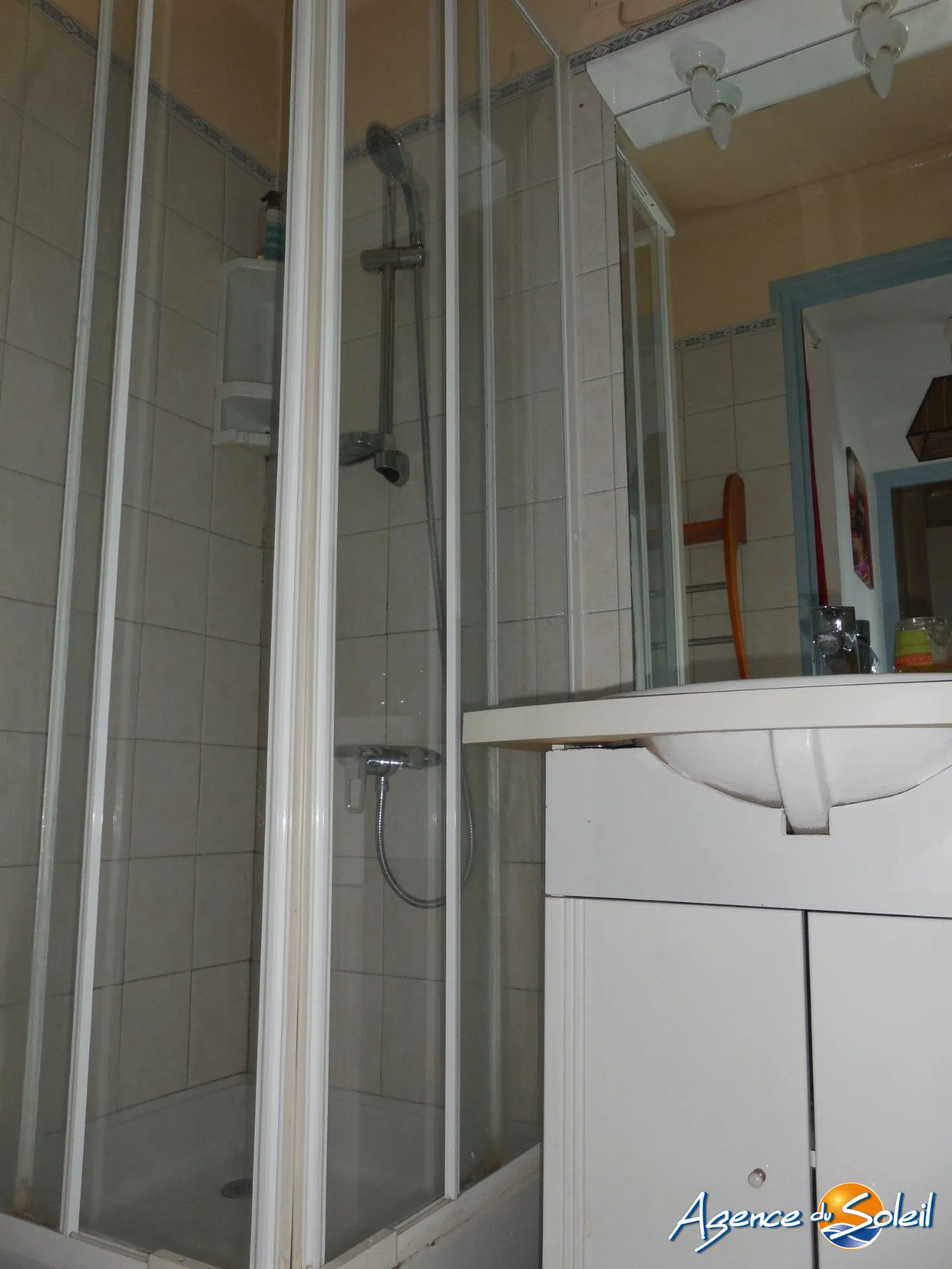 Appartement T2 bis à Port-la-Nouvelle avec balcon près de la plage 