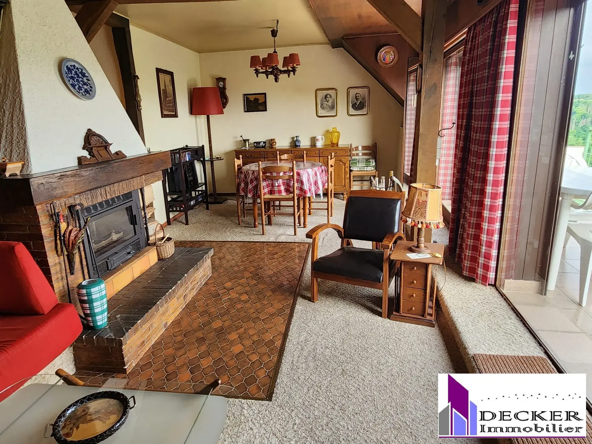 Appartement T3 meublé de 60m² avec terrasse dans le vieux village de La Petite Pierre 