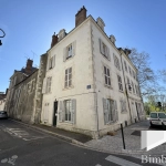 Appartement T2 à vendre à Orléans - Investissement idéal dans un immeuble ancien