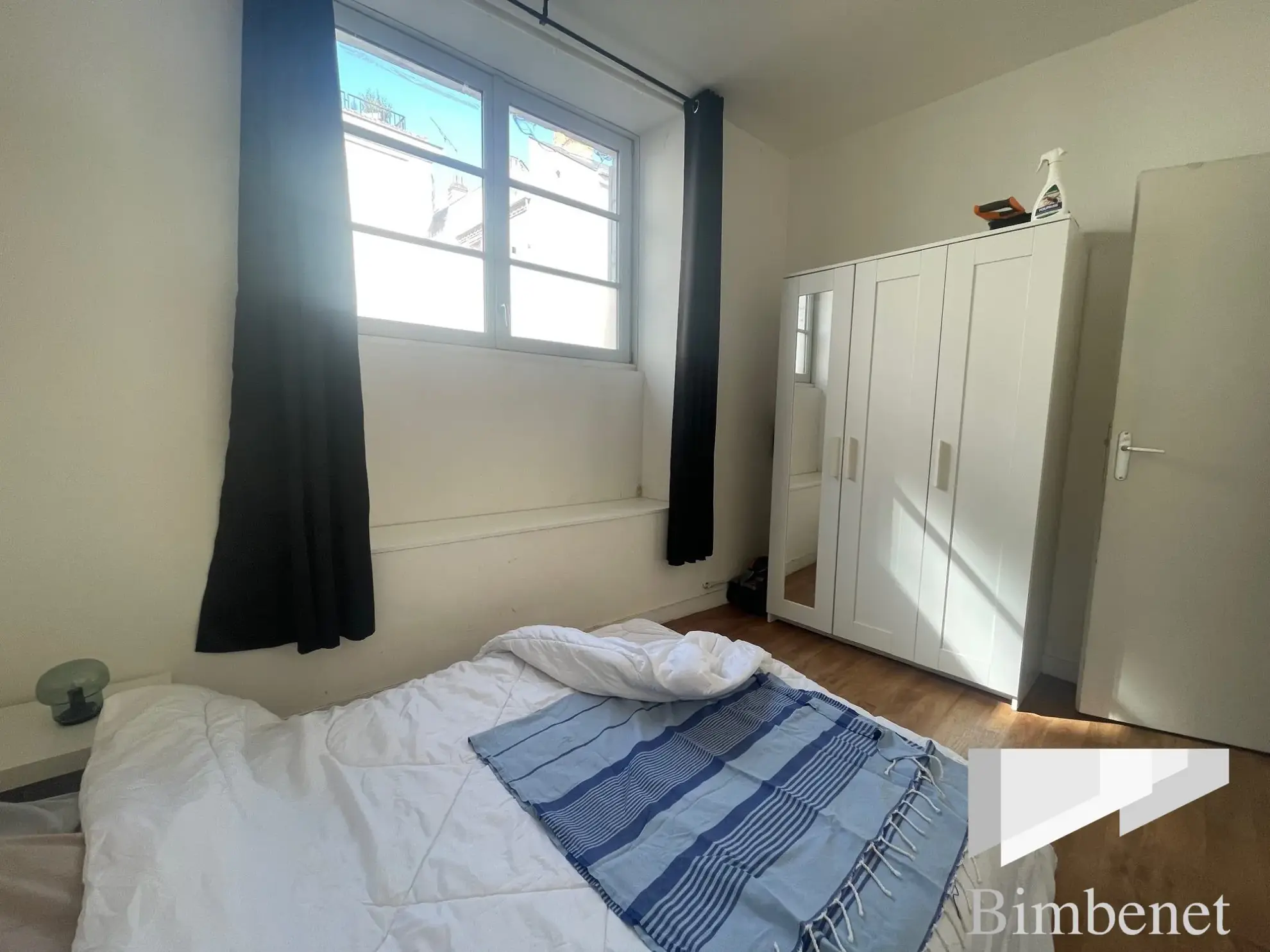 Appartement T2 à vendre à Orléans - Investissement idéal dans un immeuble ancien 