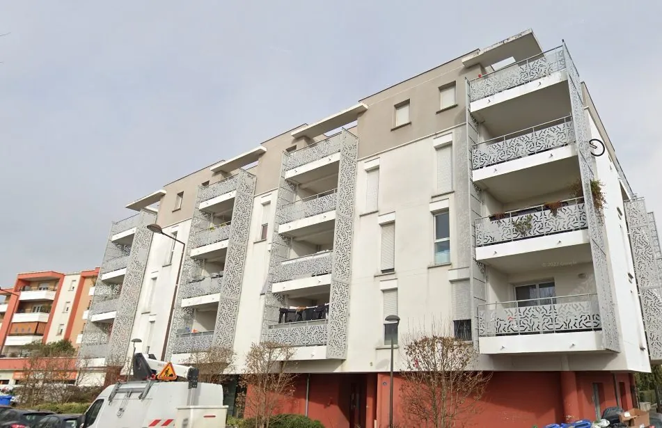 Appartement T2 à vendre à Toulouse Bellefontaine avec parking et balcon 