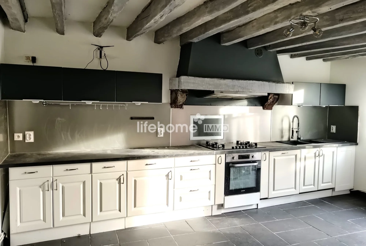 Maison de campagne 200 m² avec piscine, terrain de 6197 m² près de Saint-Vaury 