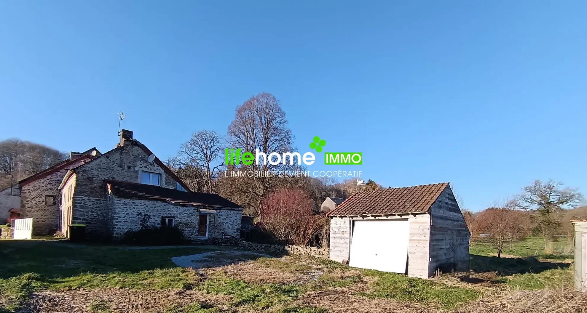 Maison de campagne 200 m² avec piscine, terrain de 6197 m² près de Saint-Vaury 