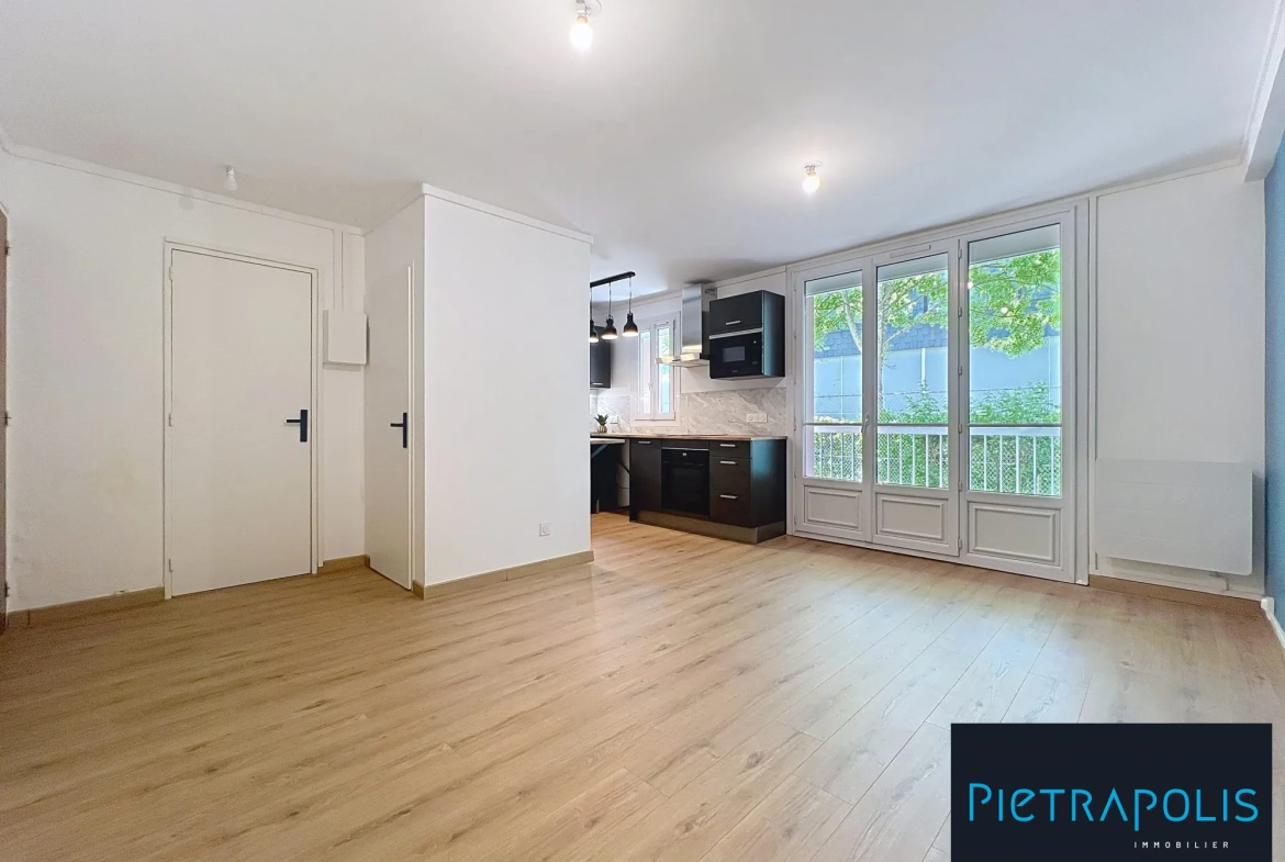 Bel appartement T3 rénové à Montchapet-Jouvence, Dijon de 51 m² 
