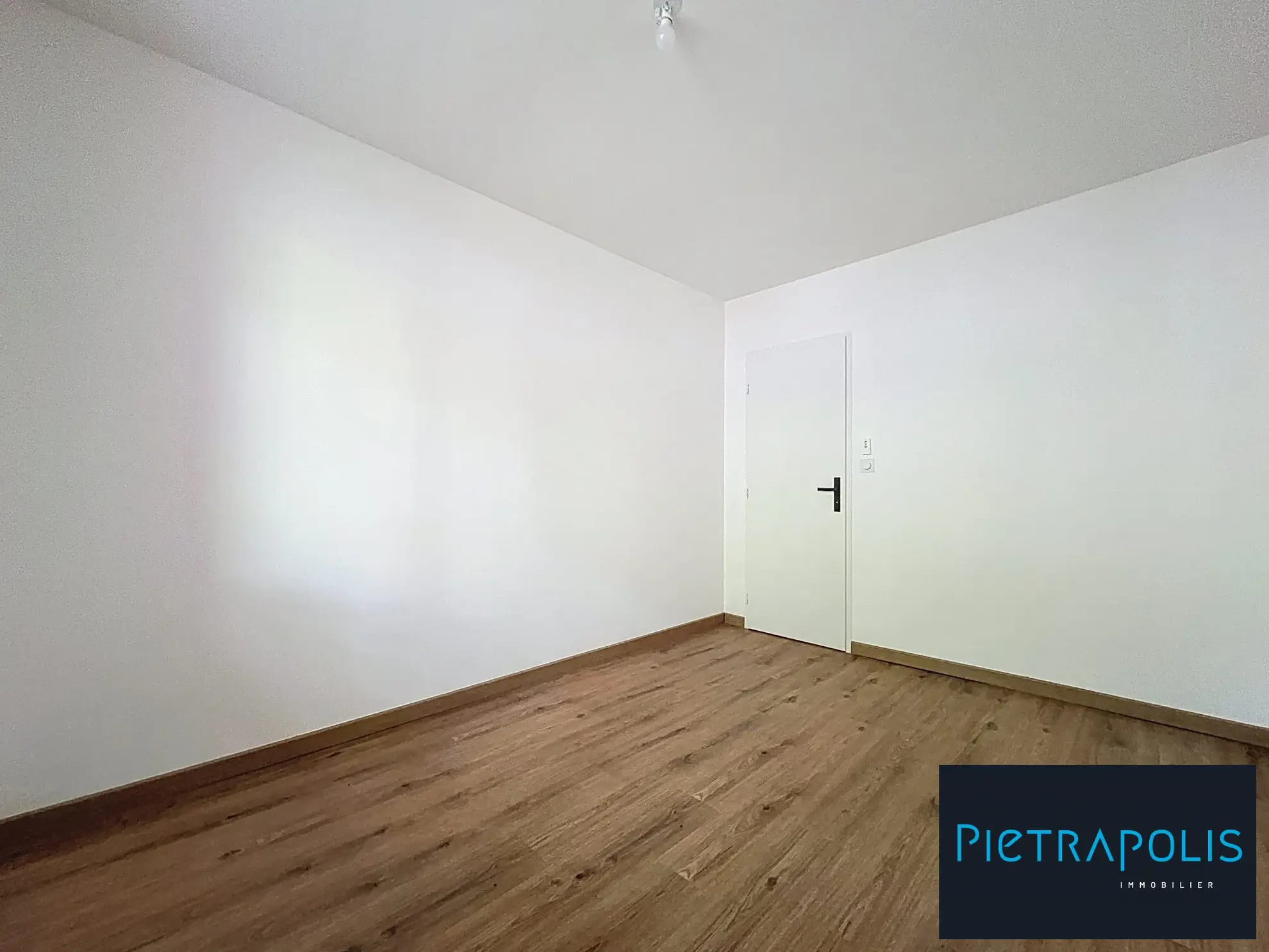 Bel appartement T3 rénové à Montchapet-Jouvence, Dijon de 51 m² 