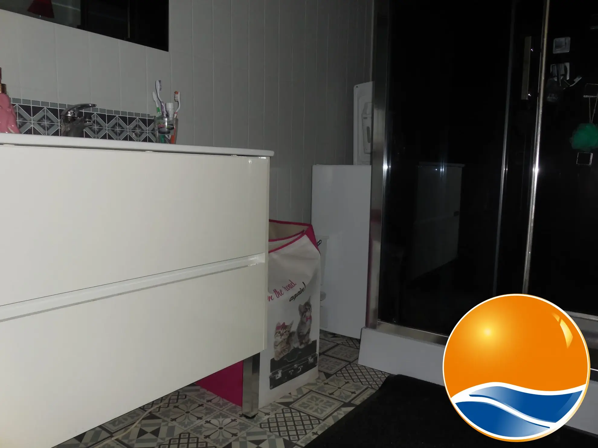 Appartement T3 en vente à Port-la-Nouvelle avec balcon, garage et vue mer 