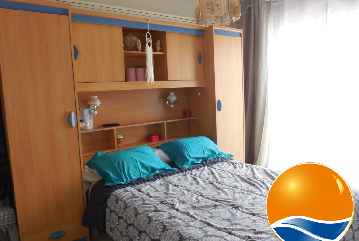 Appartement T3 en vente à Port-la-Nouvelle avec balcon, garage et vue mer 