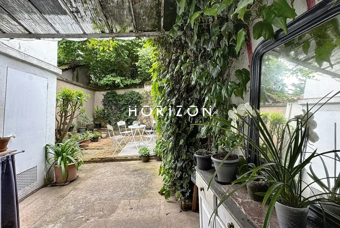 Maison de ville à Thoissey de 94 m² avec jardin et 4 chambres 
