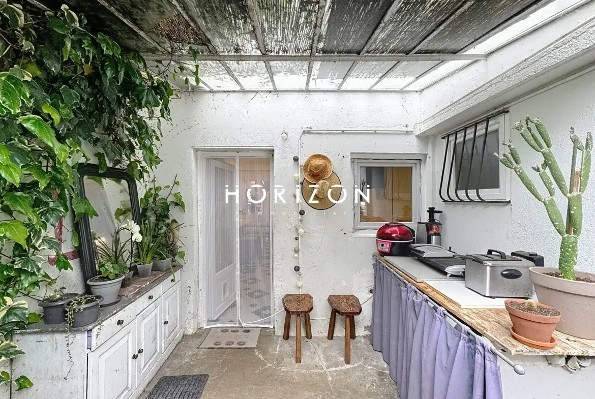 Maison de ville à Thoissey de 94 m² avec jardin et 4 chambres 