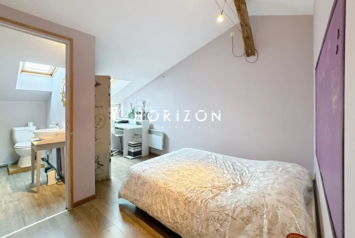 Maison de ville à Thoissey de 94 m² avec jardin et 4 chambres 