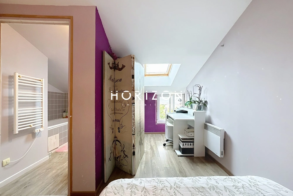 Maison de ville à Thoissey de 94 m² avec jardin et 4 chambres 