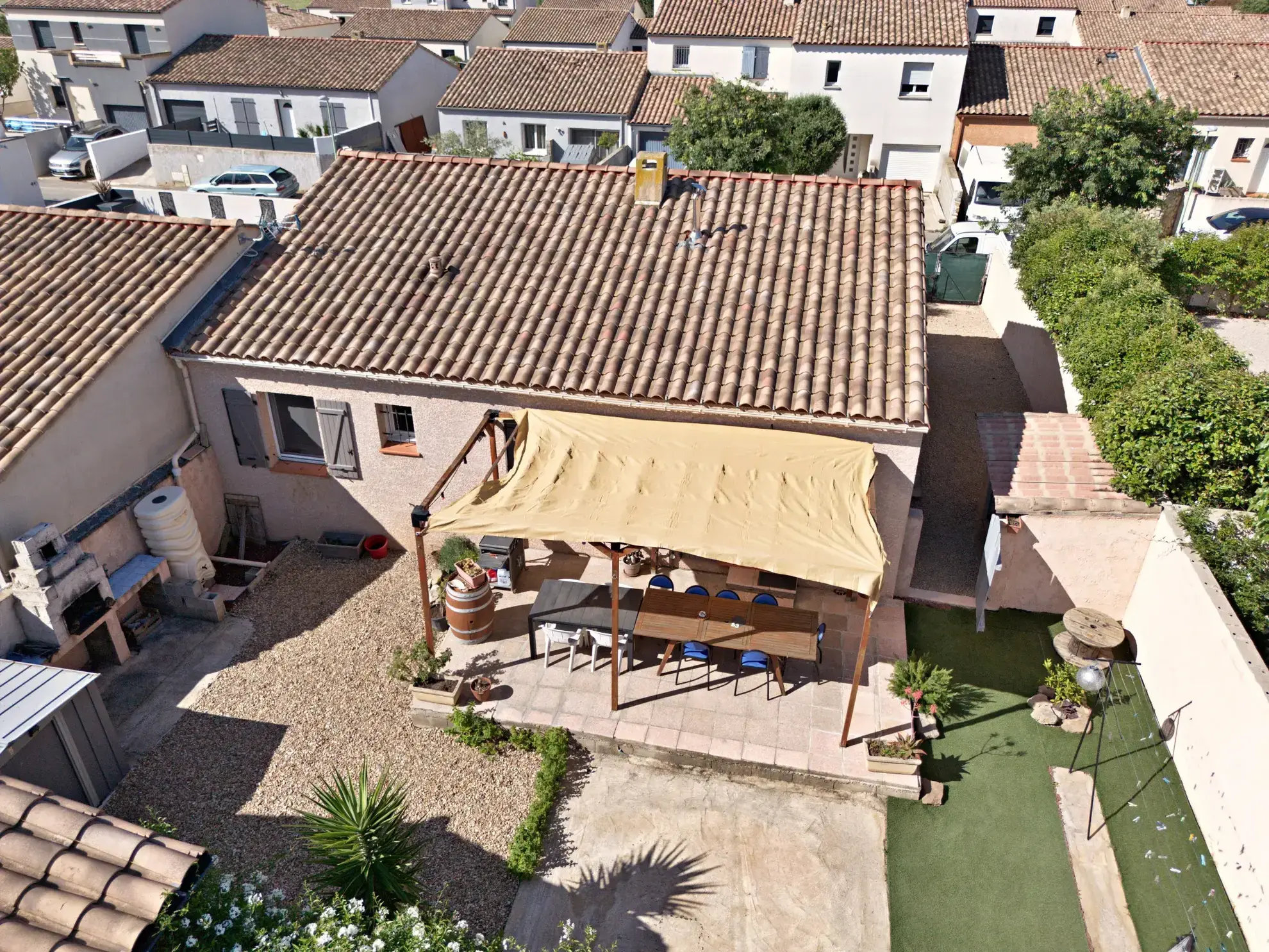 Belle villa T4 avec jardin, garage et équipements modernes au Somail près de Narbonne 