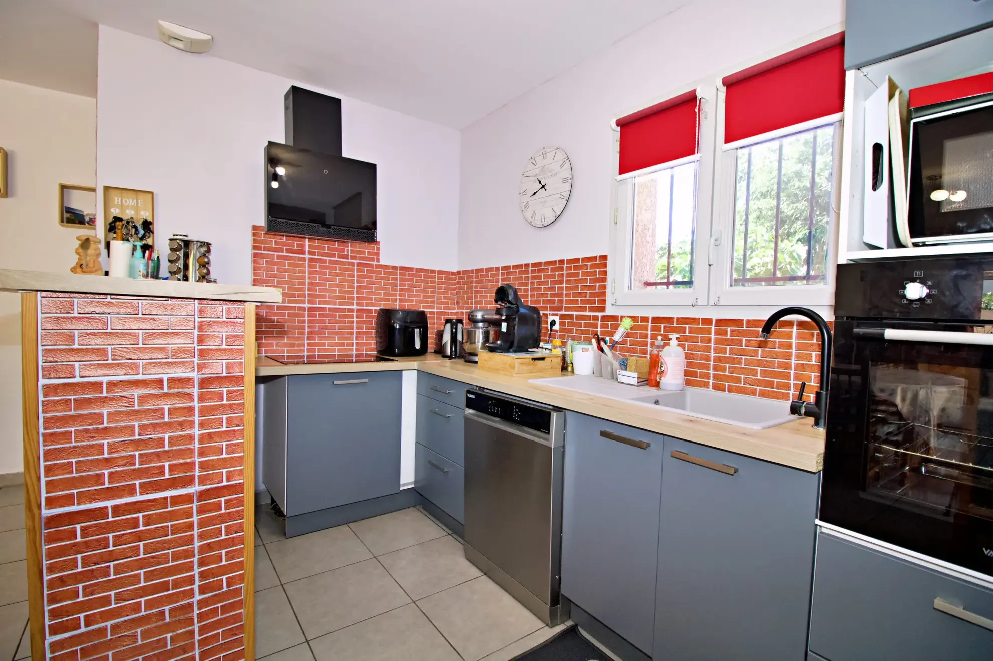 Belle villa T4 avec jardin, garage et équipements modernes au Somail près de Narbonne 