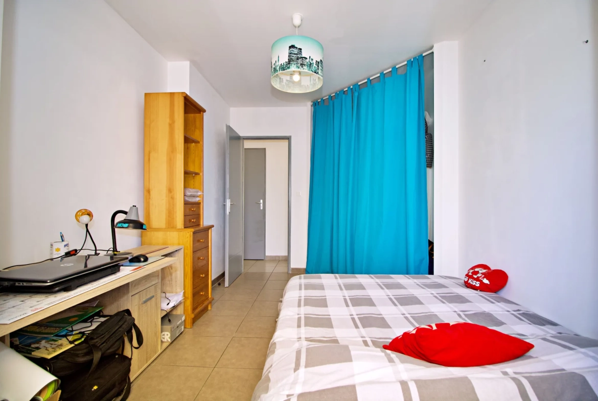 Belle villa T4 avec jardin, garage et équipements modernes au Somail près de Narbonne 