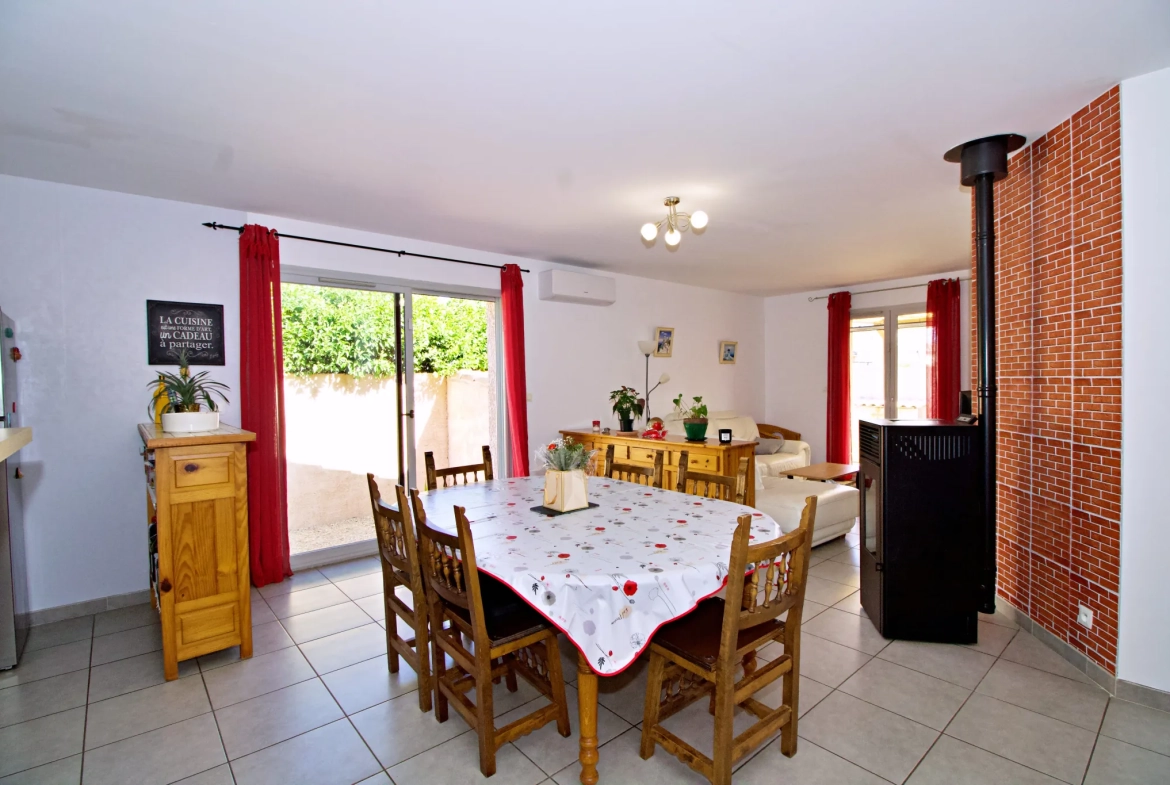 Belle villa T4 avec jardin, garage et équipements modernes au Somail près de Narbonne 