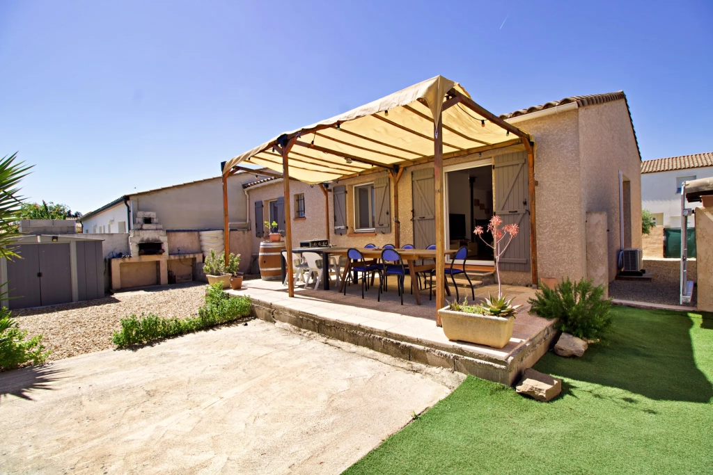 Belle villa T4 avec jardin, garage et équipements modernes au Somail près de Narbonne