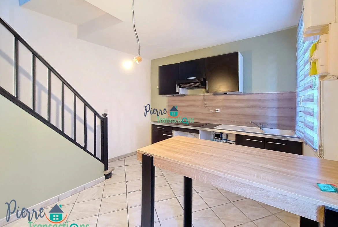 Maison à vendre à Bolbec - 4 chambres, bon état, idéale investisseurs ou primo-accédants 