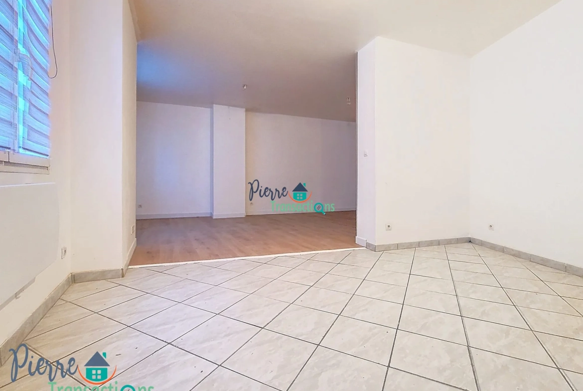 Maison à vendre à Bolbec - 4 chambres, bon état, idéale investisseurs ou primo-accédants 