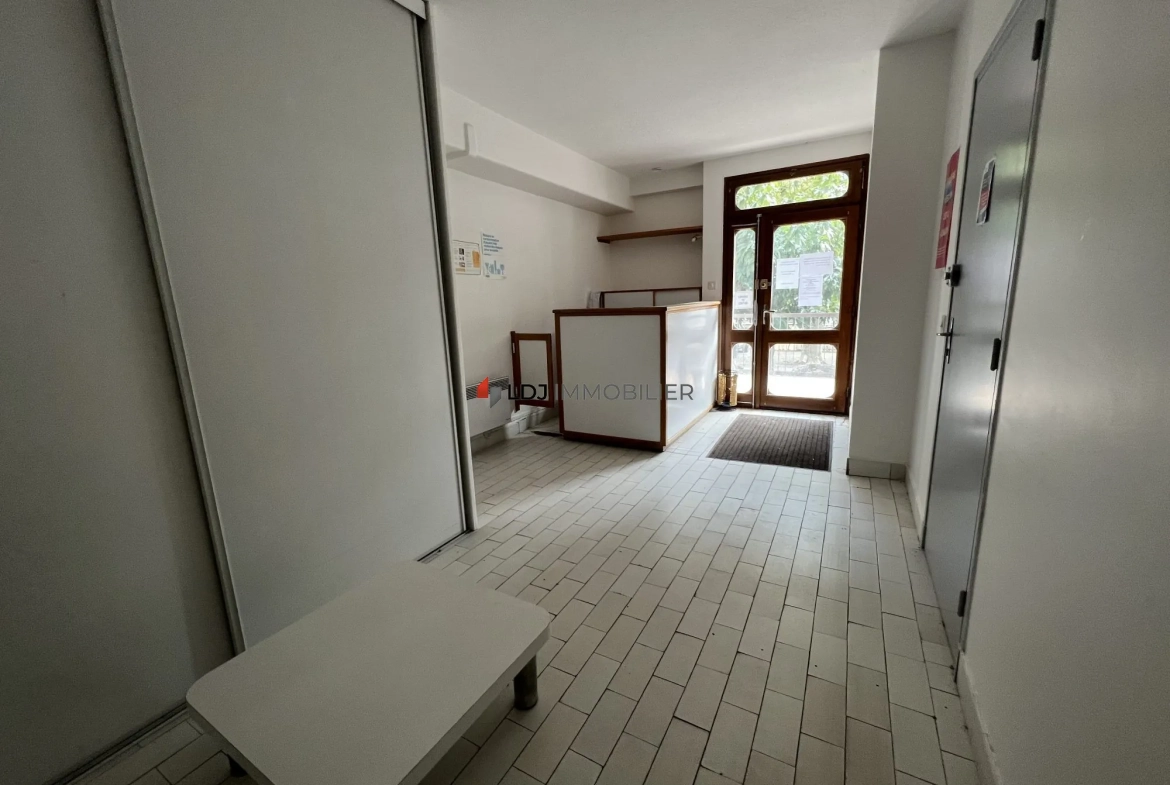 Local commercial à vendre à Amélie-les-Bains dans un emplacement privilégié 