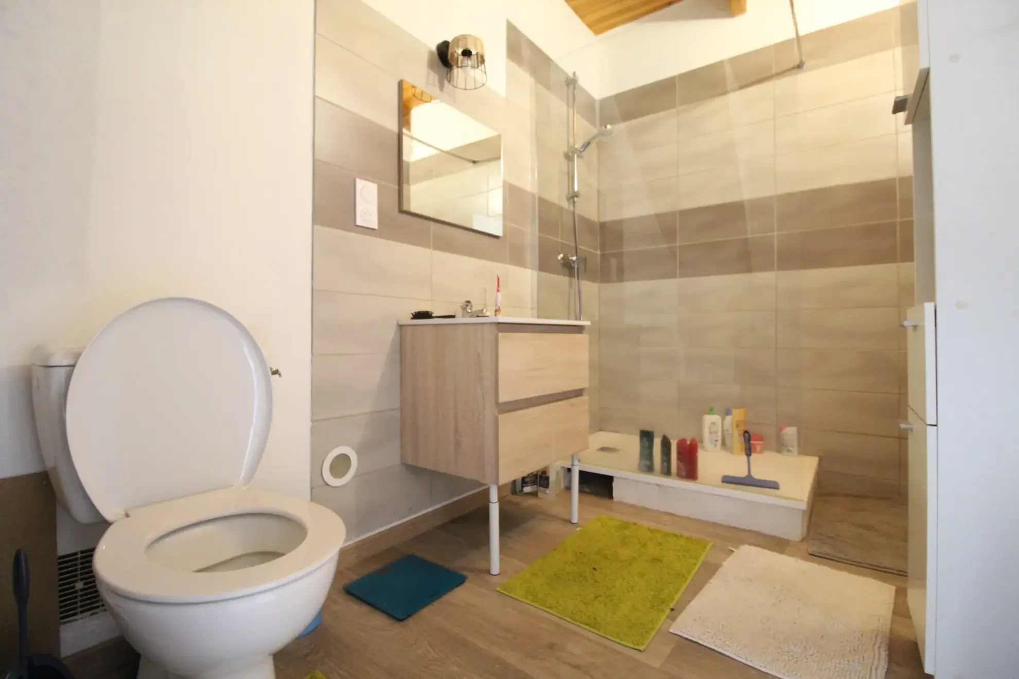 Maison de village de 54 m² avec terrasse et cave à Saint-Félix-de-Sorgues 
