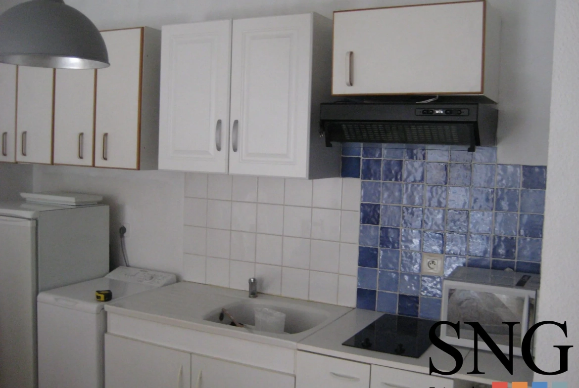 Appartement T1 à vendre à Salon-de-Provence, proche centre-ville et idéal pour investissement 