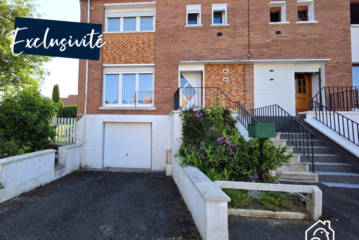 Maison à vendre à Maubeuge - 80 m², jardin et garage dans secteur calme 