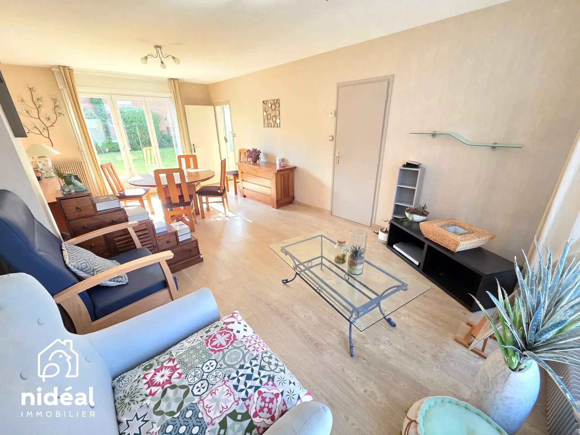 Maison à vendre à Maubeuge - 80 m², jardin et garage dans secteur calme 