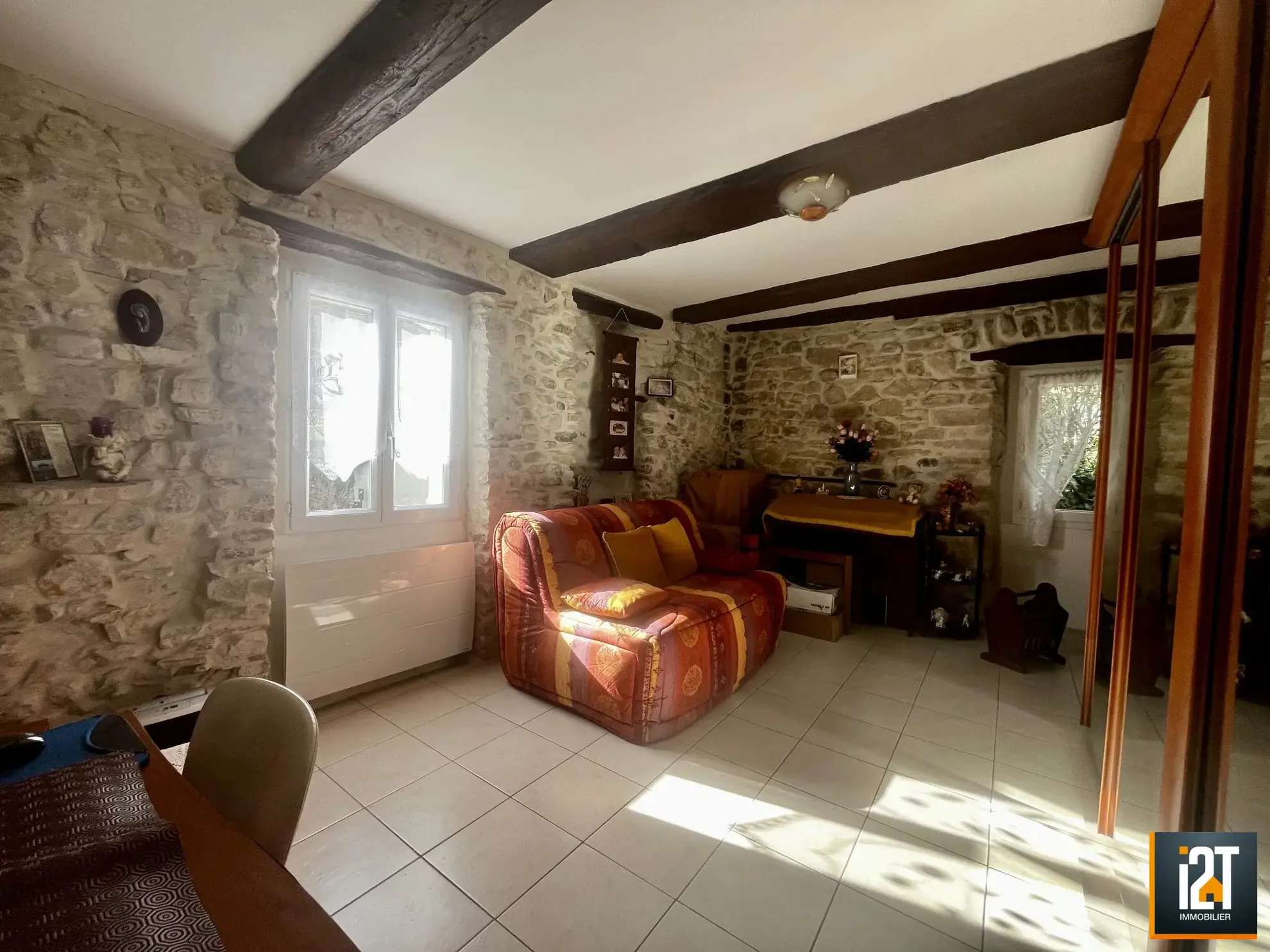 Maison à vendre avec terrasse à Brignon – Grand potentiel d'aménagement 