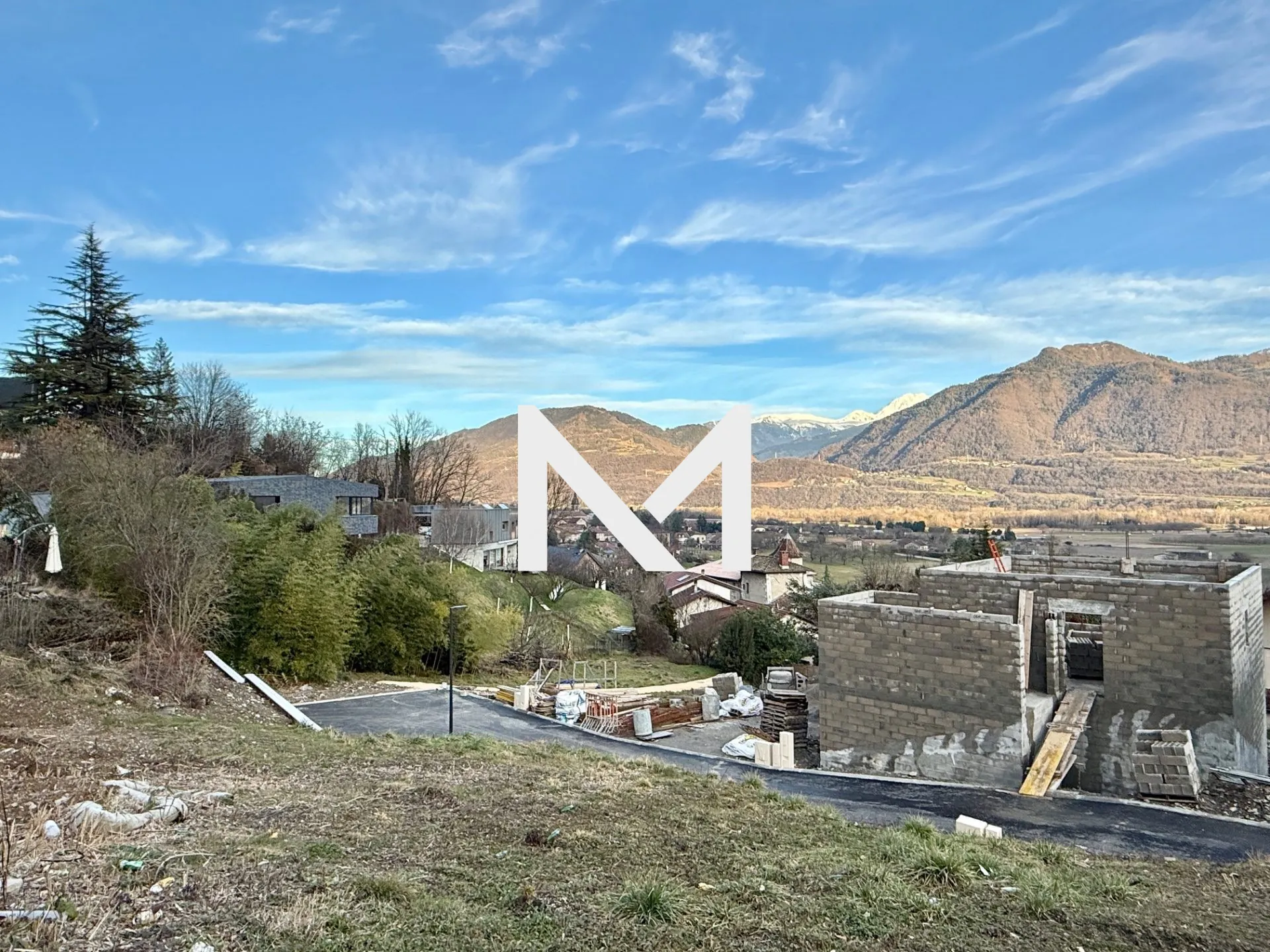 Terrain à construire de 492 m² au Touvet avec vue sur Belledonne 