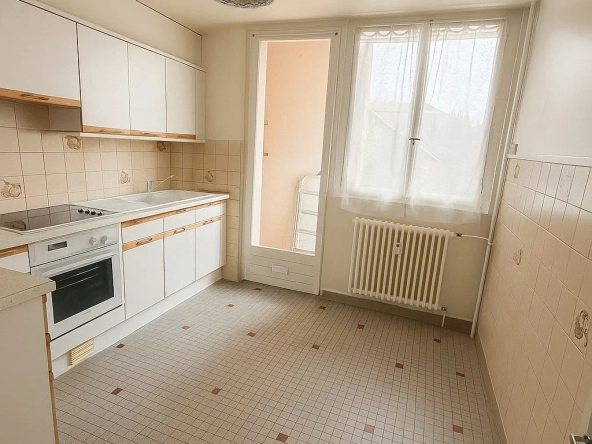 Charmant appartement T2 avec balcon à Ville-la-Grand