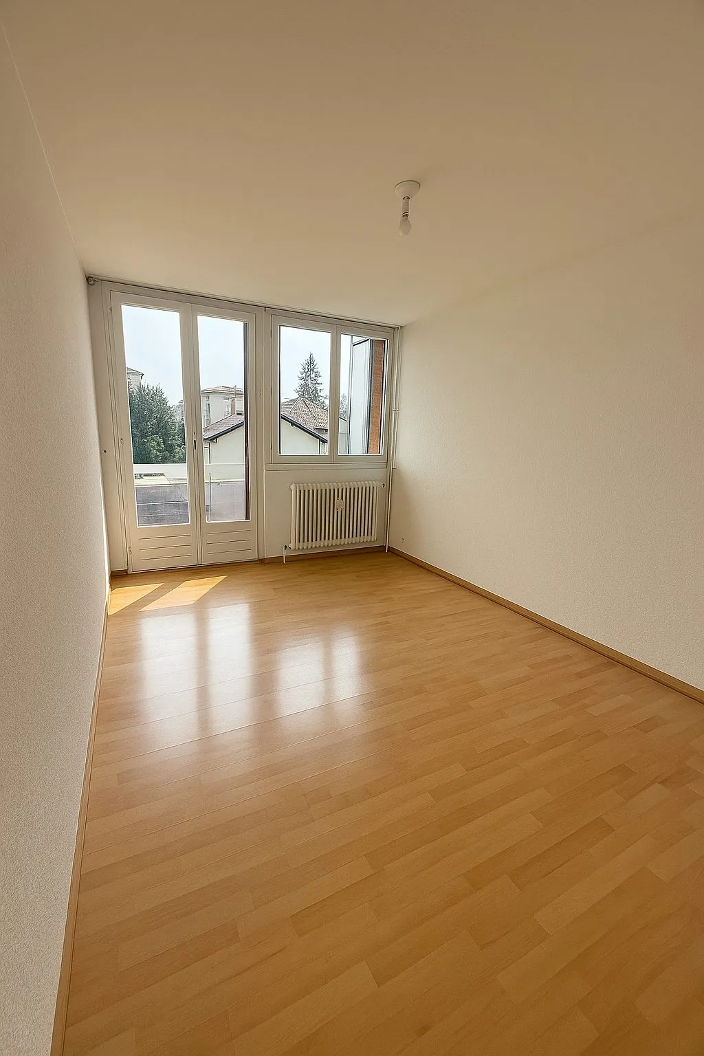 Charmant appartement T2 avec balcon à Ville-la-Grand 