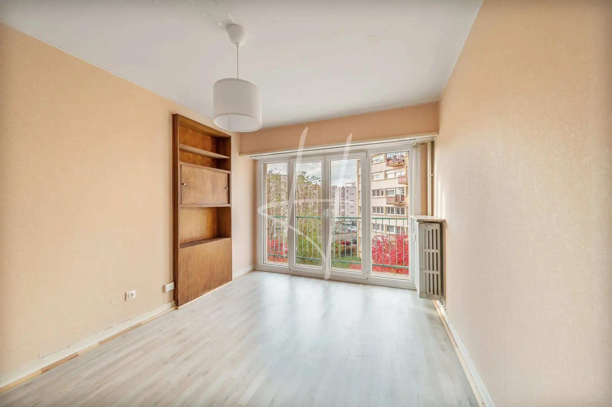 Appartement T4 à Metz, 70 m², proche gare, avec balcon et cave 