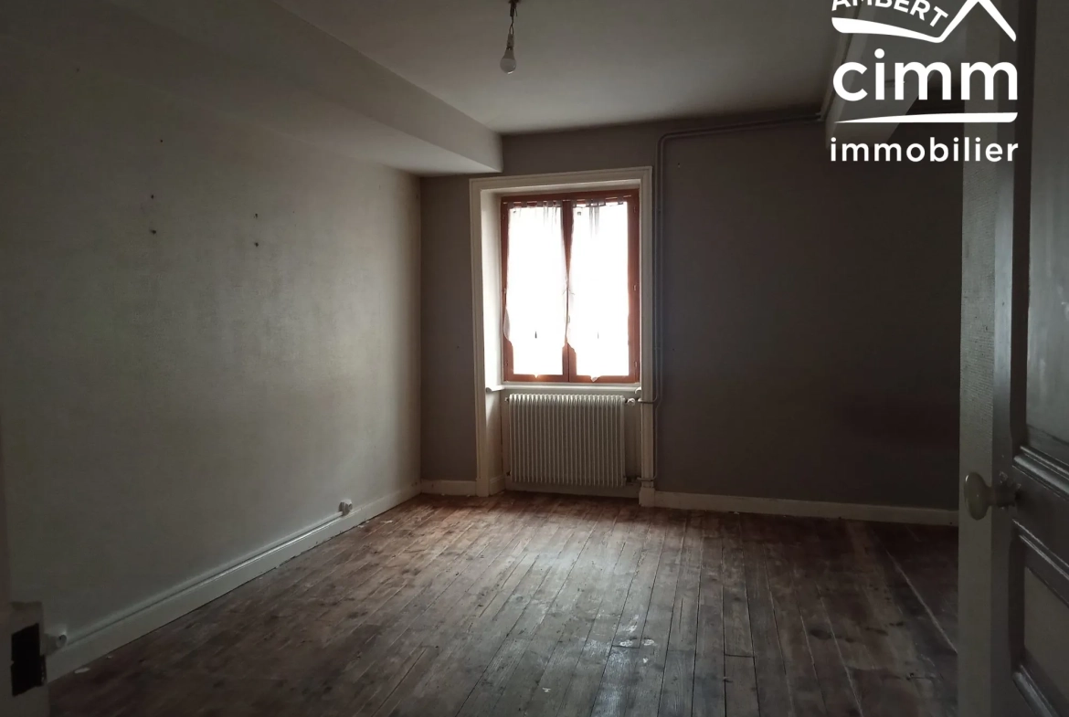Maison de ville à vendre à Ambert - 110 m² au cœur du Livradois-Forez 