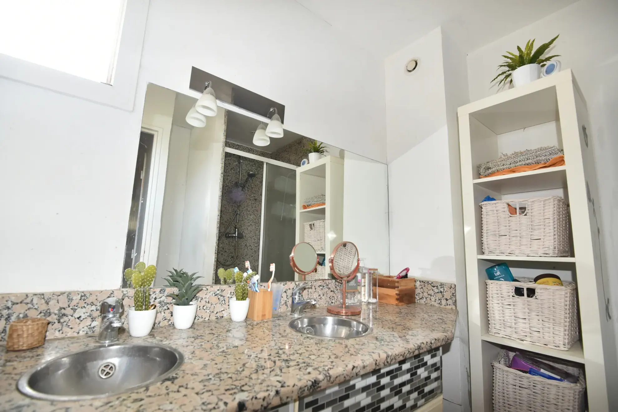 Maison T4 de 85 m² avec garage, patio et terrasse à Rieumes 