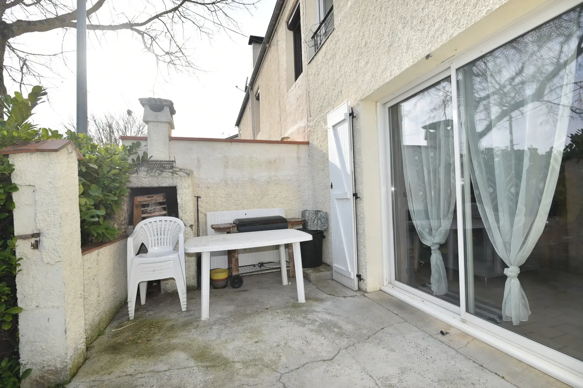Maison T4 de 85 m² avec garage, patio et terrasse à Rieumes 