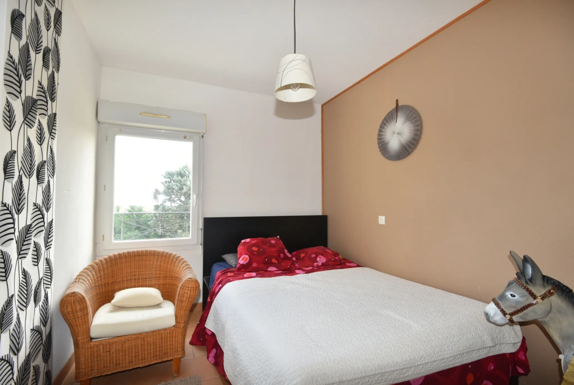 Maison T4 de 85 m² avec garage, patio et terrasse à Rieumes 